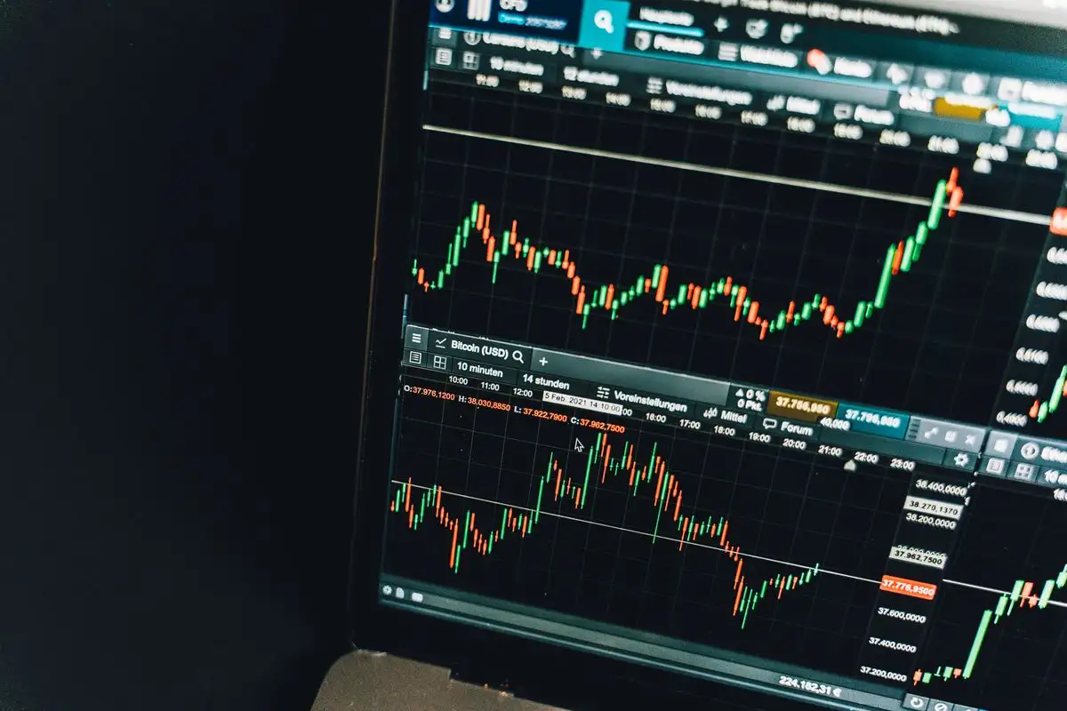 Bitcoin mining market analysis dashboard showing cryptocurrency trading charts and price indicators
